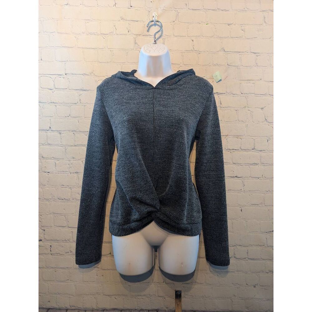 Hem & thread knotted soft pullover hoodie small